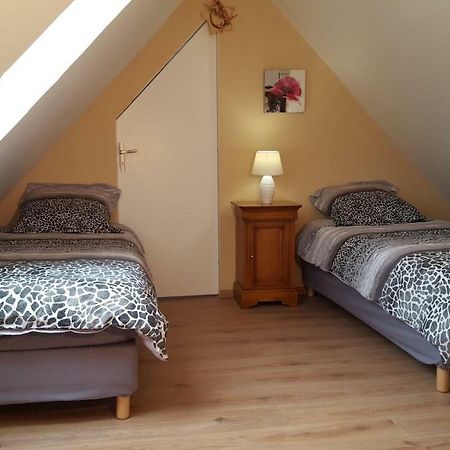 Vacation Home On Rue Du Marais 5 Petiville  Bagian luar foto